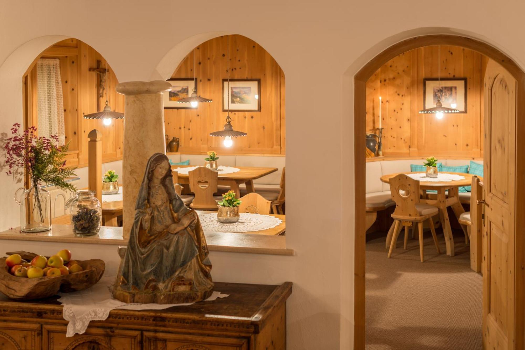 Hotel Cristal Obereggen Bagian luar foto